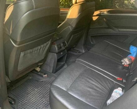 Серый БМВ Х5, объемом двигателя 3 л и пробегом 100 тыс. км за 15000 $, фото 3 на Automoto.ua