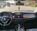 Серый БМВ Х5, объемом двигателя 3 л и пробегом 324 тыс. км за 13990 $, фото 25 на Automoto.ua