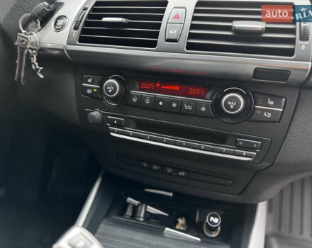 Сірий БМВ Х5, об'ємом двигуна 3 л та пробігом 265 тис. км за 16500 $, фото 72 на Automoto.ua