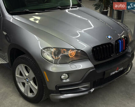 БМВ Х5 2009 в Одессе на Automoto.ua Серый БМВ Х5, объемом двигателя 4.8 л и пробегом 291 тыс. км за 9500 $, фото 2 на Automoto.ua