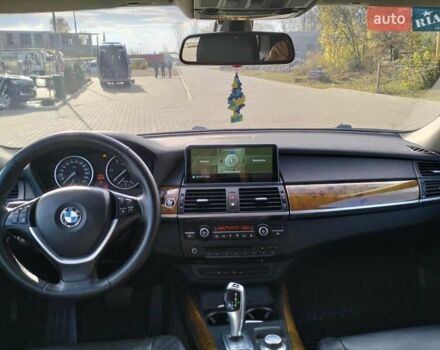 Серый БМВ Х5, объемом двигателя 3 л и пробегом 324 тыс. км за 13990 $, фото 20 на Automoto.ua