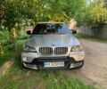 Серый БМВ Х5, объемом двигателя 3 л и пробегом 100 тыс. км за 15000 $, фото 1 на Automoto.ua