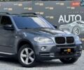 Серый БМВ Х5, объемом двигателя 3 л и пробегом 283 тыс. км за 11500 $, фото 3 на Automoto.ua