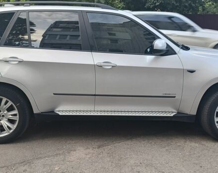 Серый БМВ Х5, объемом двигателя 3 л и пробегом 350 тыс. км за 269 $, фото 19 на Automoto.ua