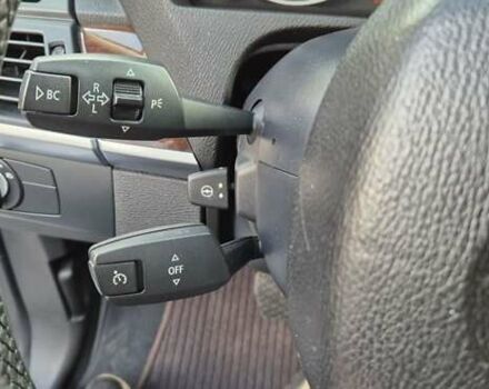 Серый БМВ Х5, объемом двигателя 3 л и пробегом 267 тыс. км за 11200 $, фото 23 на Automoto.ua