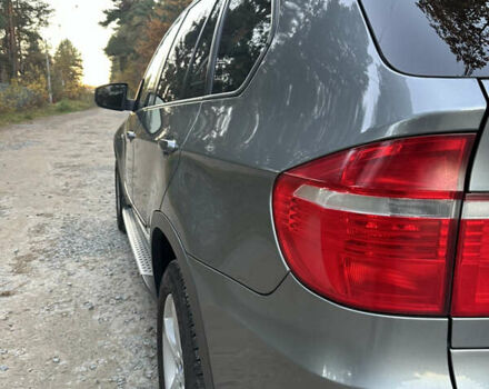 Серый БМВ Х5, объемом двигателя 3 л и пробегом 265 тыс. км за 12000 $, фото 13 на Automoto.ua