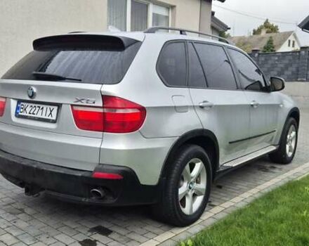 Серый БМВ Х5, объемом двигателя 3 л и пробегом 267 тыс. км за 11200 $, фото 20 на Automoto.ua