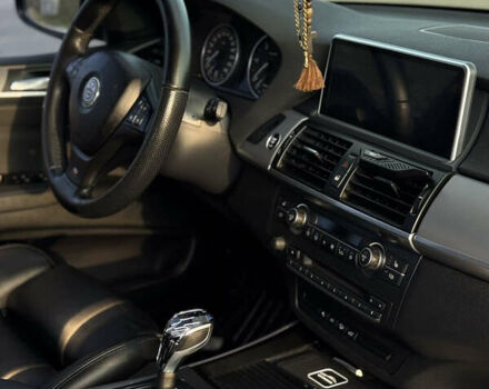 Серый БМВ Х5, объемом двигателя 3 л и пробегом 348 тыс. км за 17900 $, фото 26 на Automoto.ua