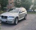 Серый БМВ Х5, объемом двигателя 3 л и пробегом 350 тыс. км за 269 $, фото 16 на Automoto.ua