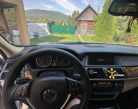 Серый БМВ Х5, объемом двигателя 2.99 л и пробегом 293 тыс. км за 14900 $, фото 10 на Automoto.ua