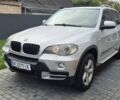 Серый БМВ Х5, объемом двигателя 3 л и пробегом 267 тыс. км за 11200 $, фото 1 на Automoto.ua