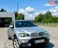 Серый БМВ Х5, объемом двигателя 3 л и пробегом 414 тыс. км за 10500 $, фото 1 на Automoto.ua