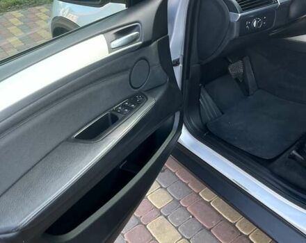Серый БМВ Х5, объемом двигателя 3 л и пробегом 268 тыс. км за 16900 $, фото 16 на Automoto.ua