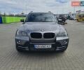 Серый БМВ Х5, объемом двигателя 2.99 л и пробегом 323 тыс. км за 16500 $, фото 1 на Automoto.ua