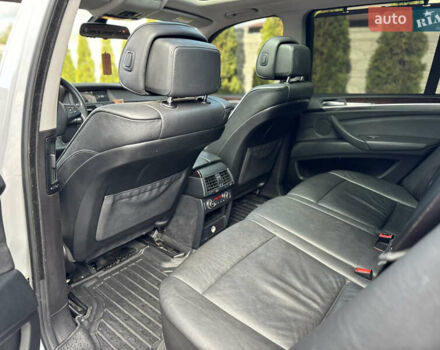 БМВ Х5 2009 в Летичеве на Automoto.ua Серый БМВ Х5, объемом двигателя 3 л и пробегом 223 тыс. км за 12299 $, фото 39 на Automoto.ua