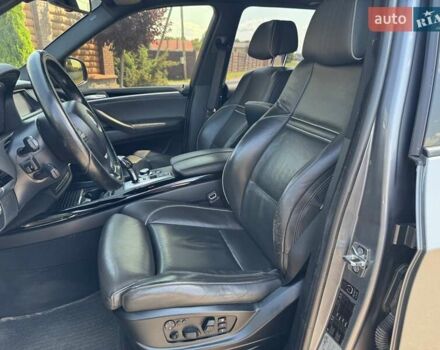 Серый БМВ Х5, объемом двигателя 4.8 л и пробегом 218 тыс. км за 11900 $, фото 35 на Automoto.ua