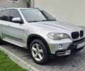 Серый БМВ Х5, объемом двигателя 3 л и пробегом 267 тыс. км за 11200 $, фото 2 на Automoto.ua