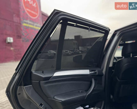 Сірий БМВ Х5, об'ємом двигуна 3 л та пробігом 265 тис. км за 16500 $, фото 64 на Automoto.ua