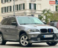 Серый БМВ Х5, объемом двигателя 4.8 л и пробегом 291 тыс. км за 10900 $, фото 6 на Automoto.ua
