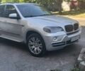 Серый БМВ Х5, объемом двигателя 3 л и пробегом 350 тыс. км за 269 $, фото 1 на Automoto.ua