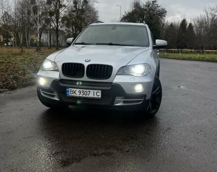 Сірий БМВ Х5, об'ємом двигуна 2.99 л та пробігом 323 тис. км за 15000 $, фото 4 на Automoto.ua