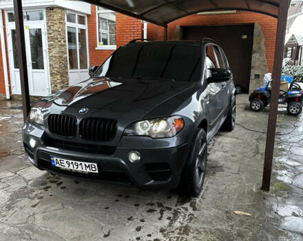 БМВ Х5 2010 в Днепре (Днепропетровске) на Automoto.ua Серый БМВ Х5, объемом двигателя 3 л и пробегом 200 тыс. км за 19500 $, фото 3 на Automoto.ua