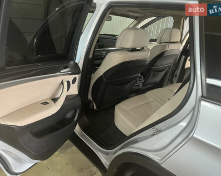 Сірий БМВ Х5, об'ємом двигуна 3 л та пробігом 280 тис. км за 16500 $, фото 13 на Automoto.ua