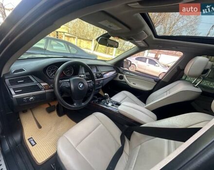 Серый БМВ Х5, объемом двигателя 2.98 л и пробегом 250 тыс. км за 14700 $, фото 1 на Automoto.ua