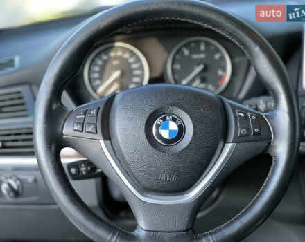 Серый БМВ Х5, объемом двигателя 3 л и пробегом 316 тыс. км за 17600 $, фото 19 на Automoto.ua