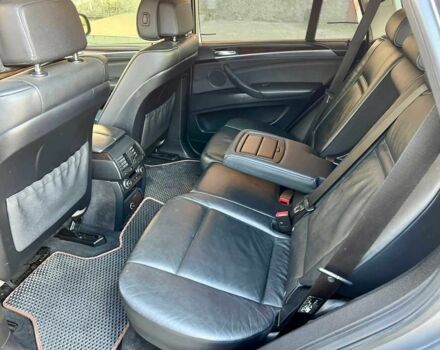 Серый БМВ Х5, объемом двигателя 3 л и пробегом 295 тыс. км за 11500 $, фото 11 на Automoto.ua