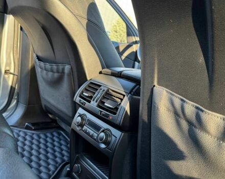 БМВ Х5 2010 в Днепре (Днепропетровске) на Automoto.ua Серый БМВ Х5, объемом двигателя 3 л и пробегом 215 тыс. км за 15700 $, фото 14 на Automoto.ua