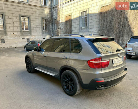 Сірий БМВ Х5, об'ємом двигуна 3 л та пробігом 295 тис. км за 11500 $, фото 2 на Automoto.ua