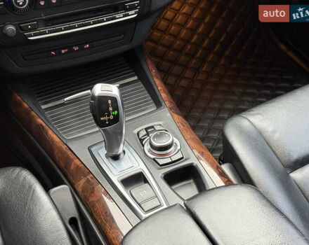 Сірий БМВ Х5, об'ємом двигуна 3 л та пробігом 298 тис. км за 15900 $, фото 74 на Automoto.ua