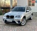 Серый БМВ Х5, объемом двигателя 2.98 л и пробегом 250 тыс. км за 15000 $, фото 1 на Automoto.ua