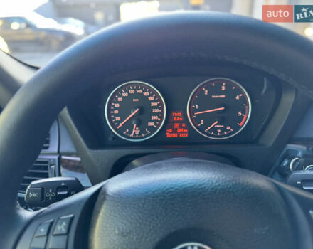 Сірий БМВ Х5, об'ємом двигуна 2.99 л та пробігом 242 тис. км за 18399 $, фото 23 на Automoto.ua