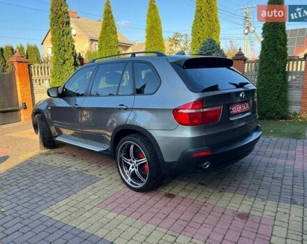 Серый БМВ Х5, объемом двигателя 3.5 л и пробегом 305 тыс. км за 15500 $, фото 4 на Automoto.ua