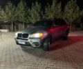 Серый БМВ Х5, объемом двигателя 3 л и пробегом 190 тыс. км за 16000 $, фото 1 на Automoto.ua