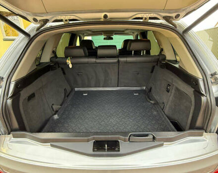 Серый БМВ Х5, объемом двигателя 3 л и пробегом 300 тыс. км за 17500 $, фото 5 на Automoto.ua