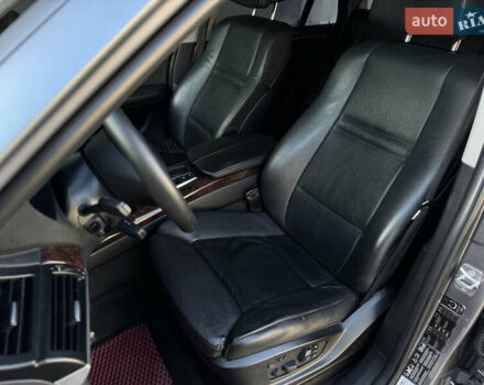 Сірий БМВ Х5, об'ємом двигуна 2.99 л та пробігом 242 тис. км за 18399 $, фото 13 на Automoto.ua