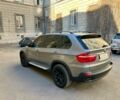 Серый БМВ Х5, объемом двигателя 3 л и пробегом 295 тыс. км за 11500 $, фото 1 на Automoto.ua