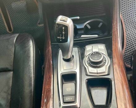 Серый БМВ Х5, объемом двигателя 3 л и пробегом 295 тыс. км за 11500 $, фото 9 на Automoto.ua