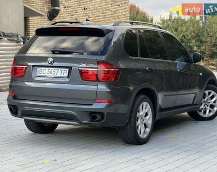 Серый БМВ Х5, объемом двигателя 2.98 л и пробегом 279 тыс. км за 10900 $, фото 6 на Automoto.ua