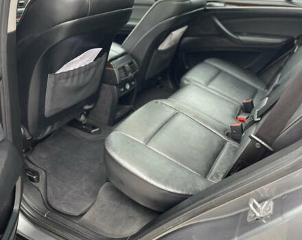 Сірий БМВ Х5, об'ємом двигуна 3 л та пробігом 319 тис. км за 14000 $, фото 16 на Automoto.ua
