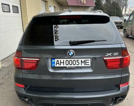 Серый БМВ Х5, объемом двигателя 3 л и пробегом 350 тыс. км за 16000 $, фото 2 на Automoto.ua
