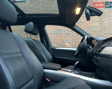 Серый БМВ Х5, объемом двигателя 3 л и пробегом 286 тыс. км за 16900 $, фото 17 на Automoto.ua