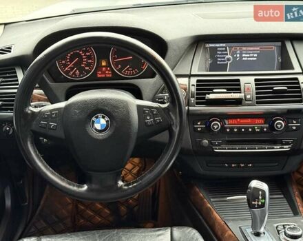 Сірий БМВ Х5, об'ємом двигуна 3 л та пробігом 303 тис. км за 16800 $, фото 25 на Automoto.ua