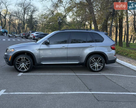 Серый БМВ Х5, объемом двигателя 3 л и пробегом 297 тыс. км за 15700 $, фото 5 на Automoto.ua