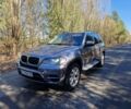 Сірий БМВ Х5, об'ємом двигуна 3 л та пробігом 298 тис. км за 14500 $, фото 1 на Automoto.ua