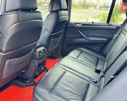 Сірий БМВ Х5, об'ємом двигуна 2.98 л та пробігом 295 тис. км за 9500 $, фото 23 на Automoto.ua