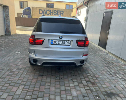 Сірий БМВ Х5, об'ємом двигуна 3 л та пробігом 280 тис. км за 16500 $, фото 4 на Automoto.ua